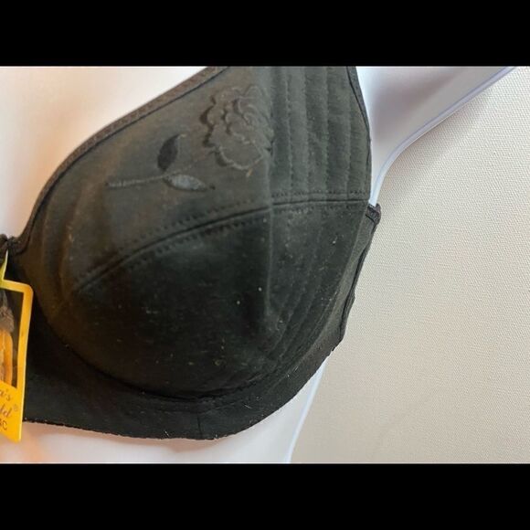 🥀Lynda’s world women’s embroidery fashion Bra 38B - Picture 12 of 13